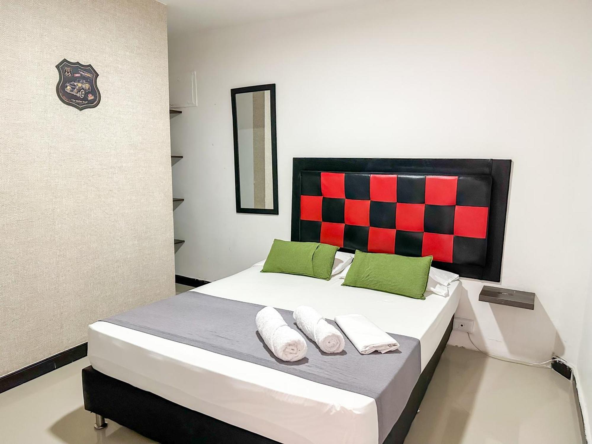 Hotel Laureles De Aburra Medellin Ngoại thất bức ảnh